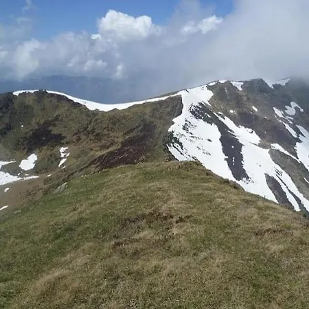 Maison De Village Au Pied Des Pyrénées Сasa de vacaciones *
