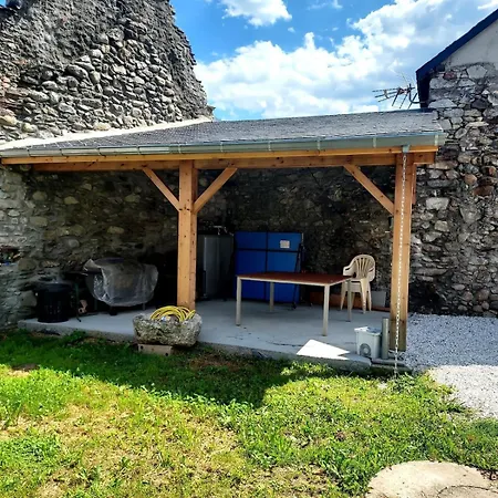 Сasa de vacaciones Maison De Village Au Pied Des Pyrénées Marignac (Haute-Garonne)