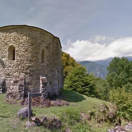 Maison De Village Au Pied Des Pyrenees