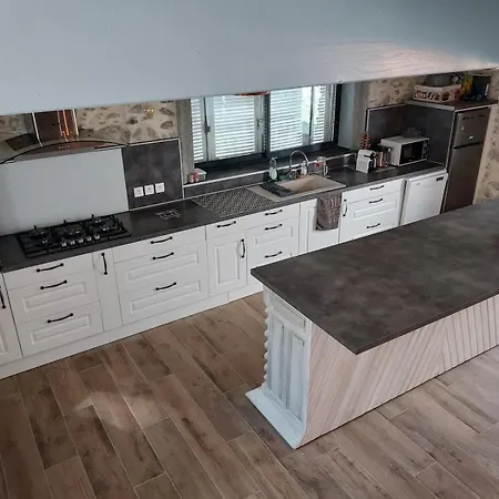 Maison De Village Au Pied Des Pyrenees