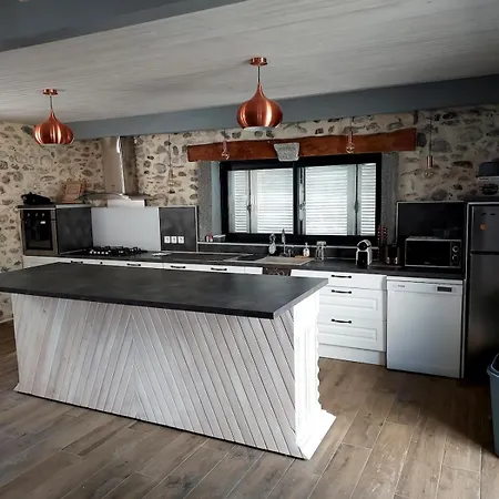 Maison De Village Au Pied Des Pyrenees Marignac (Haute-Garonne)