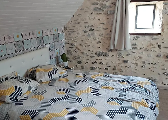 Maison De Village Au Pied Des Pyrenees Дом отдыха Marignac (Haute-Garonne)