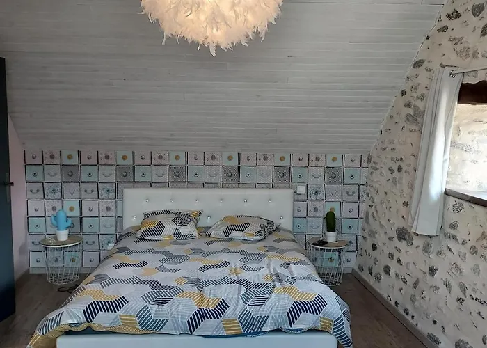 Maison De Village Au Pied Des Pyrenees