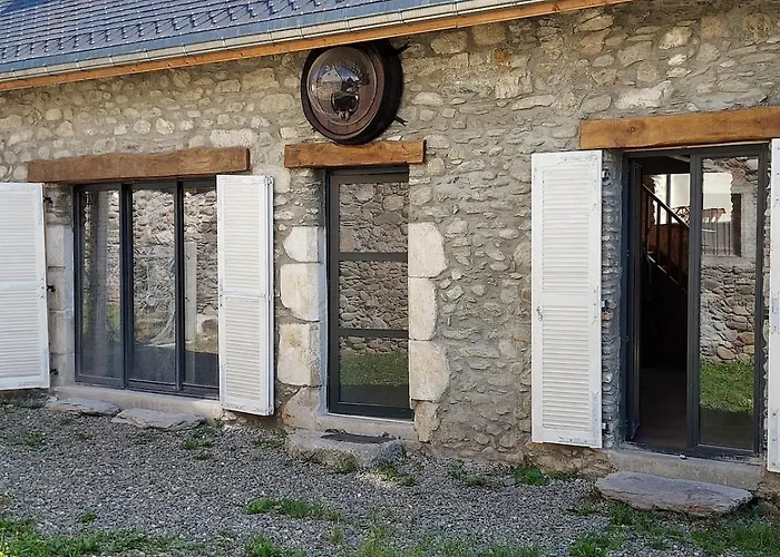 Maison De Village Au Pied Des Pyrenees Дом отдыха *