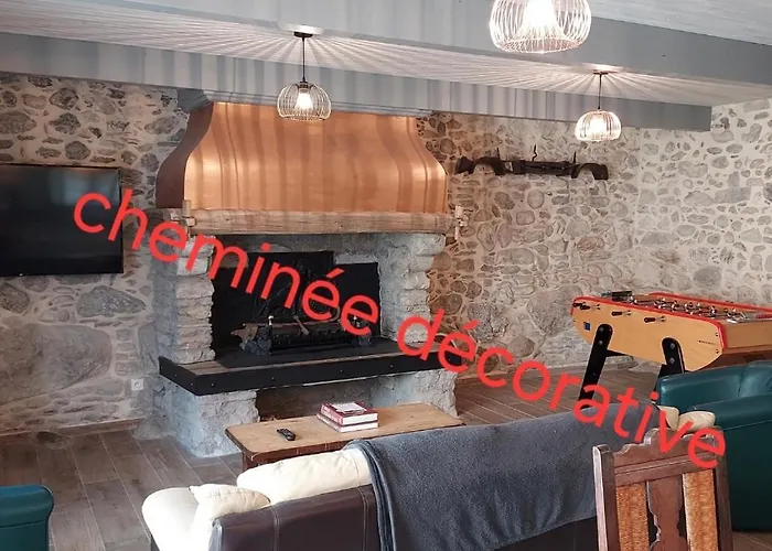 Maison De Village Au Pied Des Pyrenees * Marignac (Haute-Garonne)